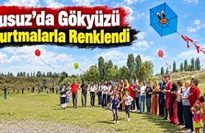 Susuz’da Uçurtma Şenliği Renkli Görüntülere Sahne Oldu