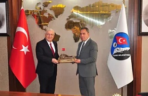 Bakan Güler’den Kars Belediyesi’ne Ziyaret