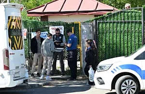Kars'ta Okul Çevreleri Mercek Altında