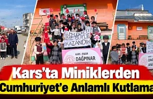 Kars’ta Miniklerden Cumhuriyet’e Anlamlı Kutlama