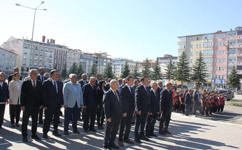 56 Bin 863 Öğrenci İçin Ders Zili Çaldı