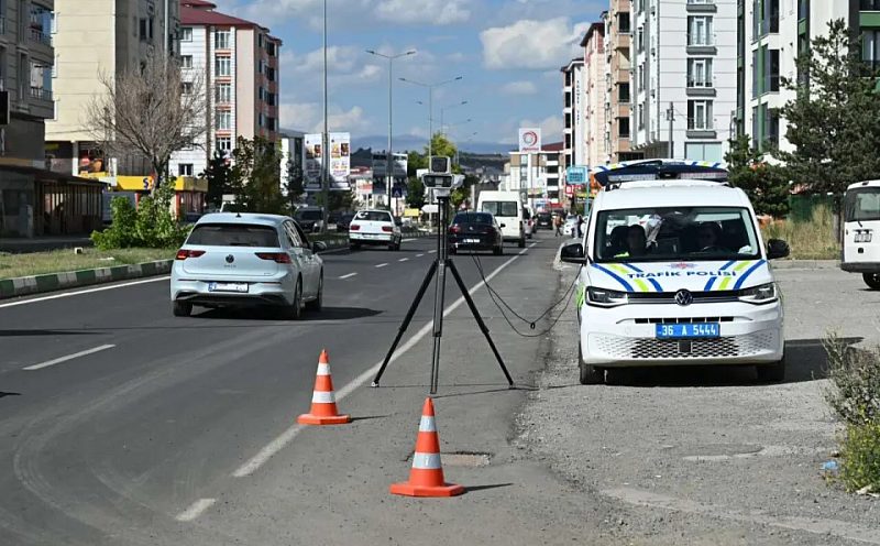 Trafikte Yapay Zekâ Destekli Hız Denetimi Başladı