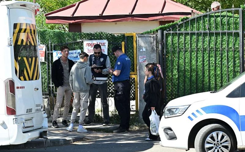 Kars'ta Okul Çevreleri Mercek Altında