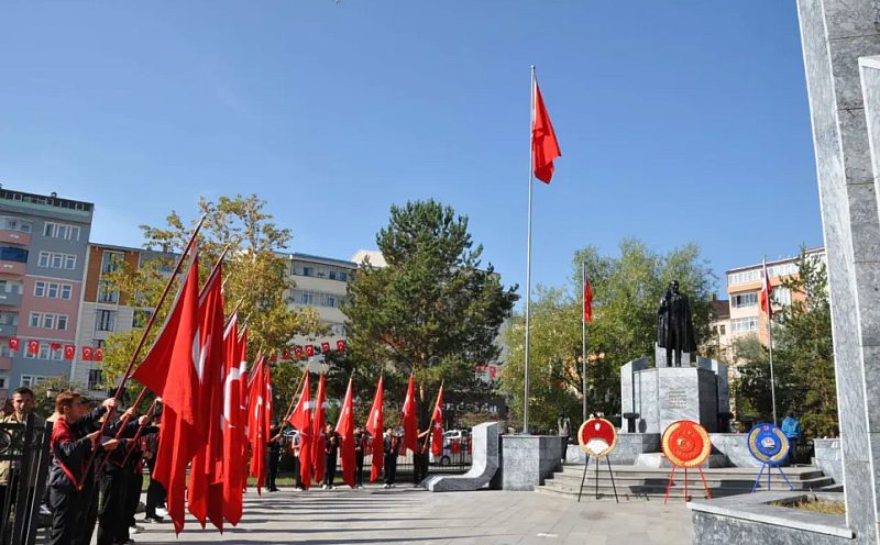 Atatürk’ün Kars’a Gelişinin 102’nci Yıl Dönümü Kutlandı