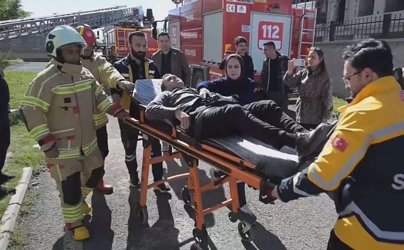 Emniyet Müdürlüğünde Yangın Alarmı! Polisler İçin Nefes Kesen Tatbikat