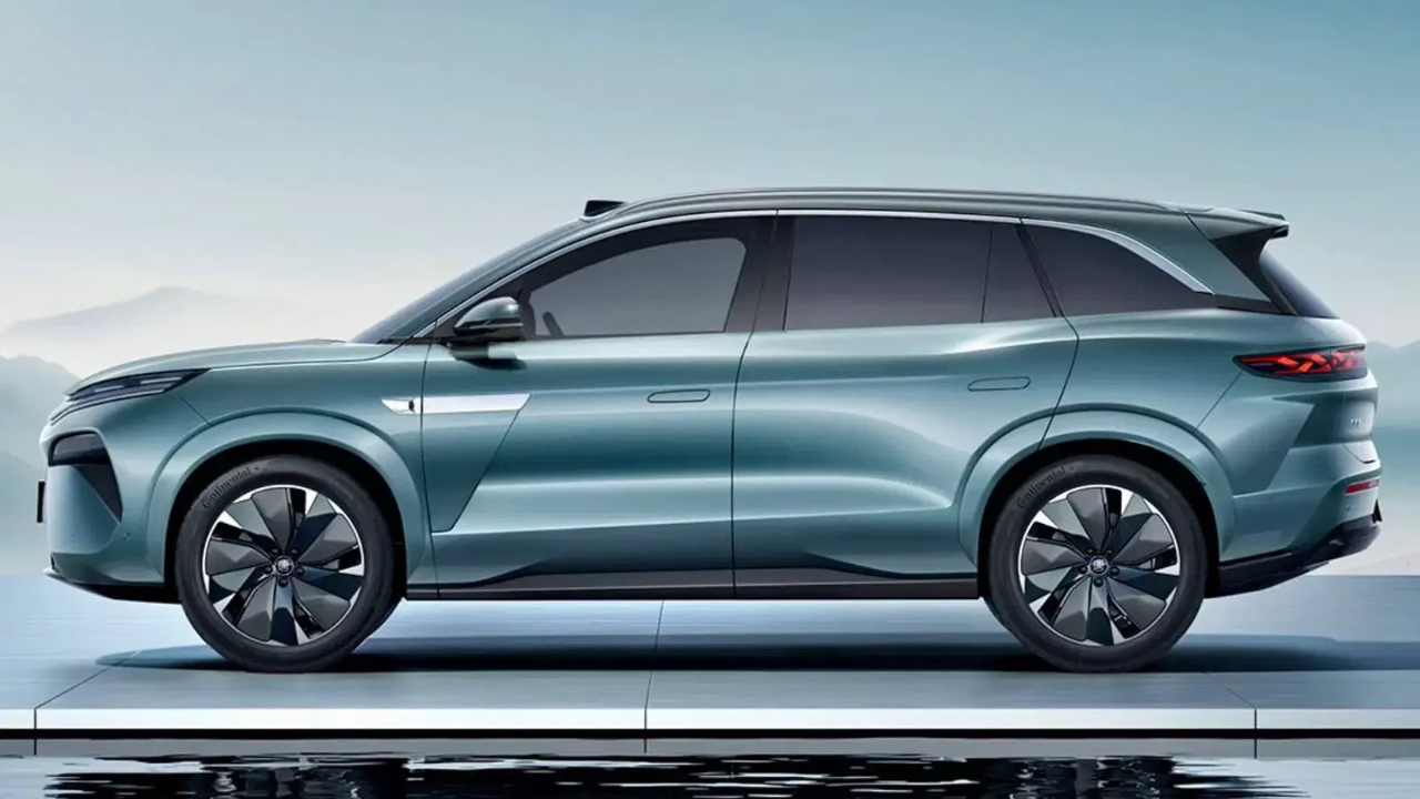 BYD Sealion 8