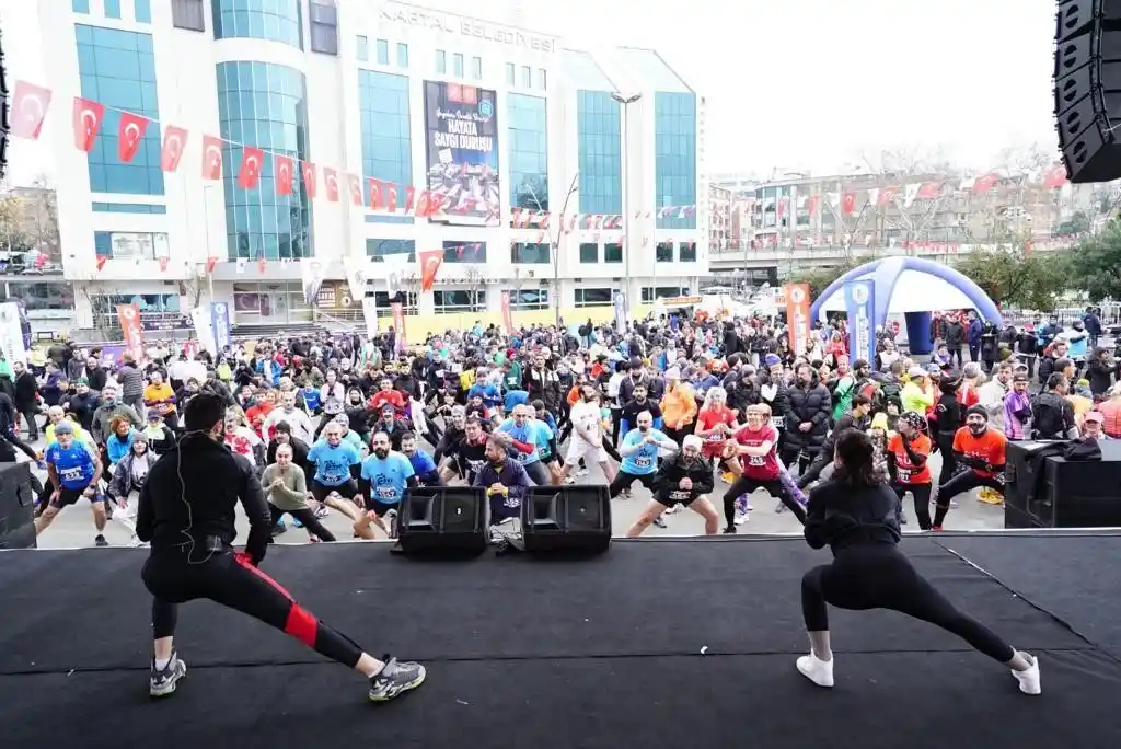 12. Uğur Mumcu’yu Anma Yol Koşusu, Kartal’da düzenlendi