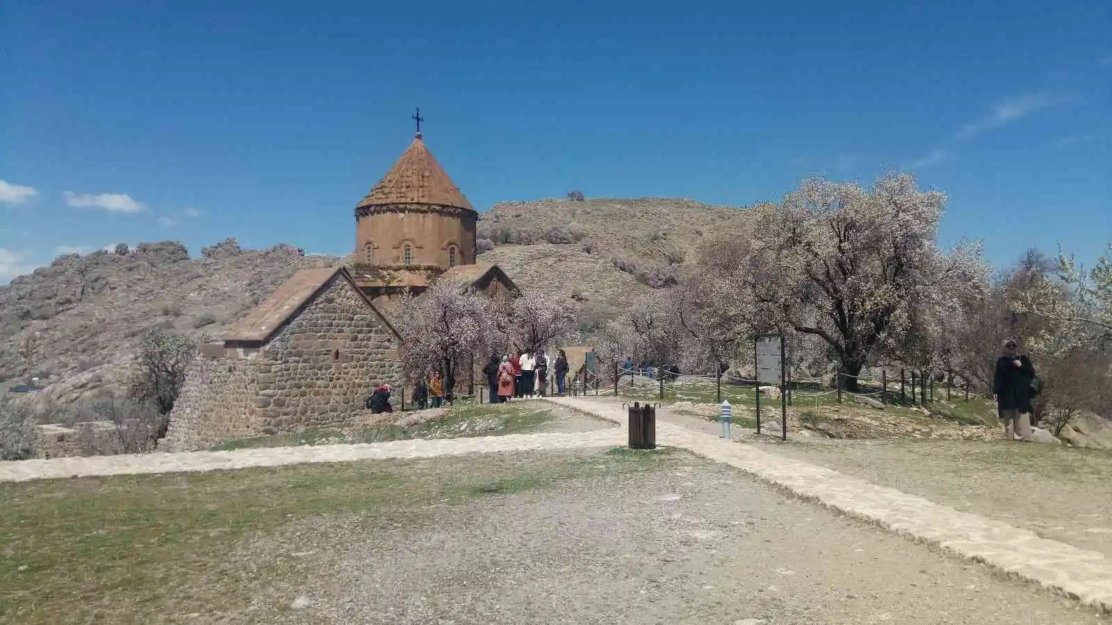 2022 yılında 260 bin kişi Akdamar Adası’nı ziyaret etti
