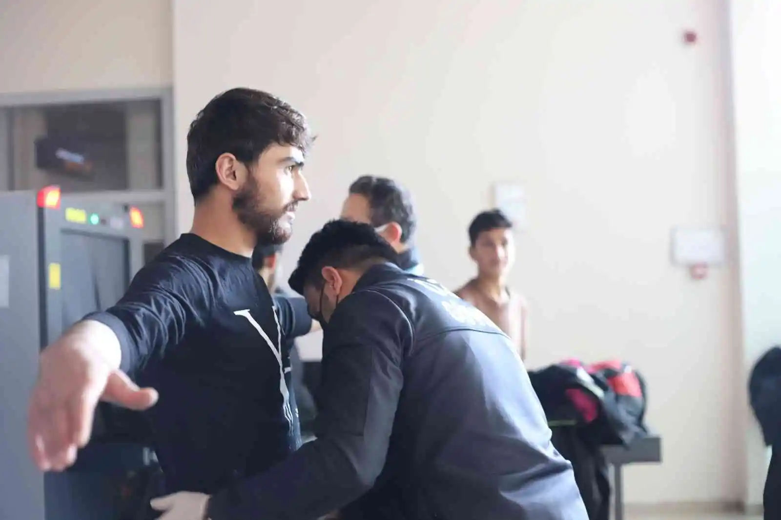 227 düzensiz göçmen Ağrı’dan ülkelerine gönderildi