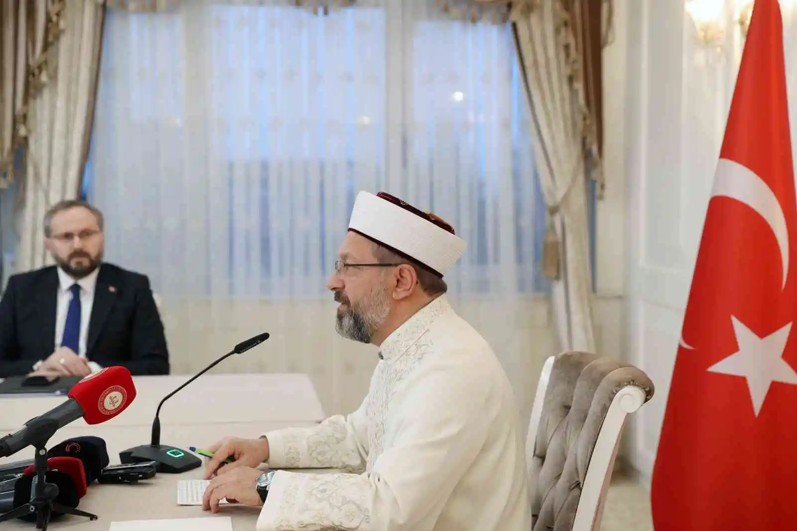 70 ülkenin Müslüman dini liderlerinden Kur’an-ı Kerim saldırılarına karşı ortak tepki
