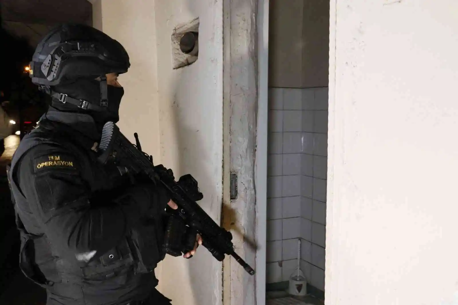 Adana’da terör örgütü DEAŞ’a şafak operasyonu: 7 gözaltı kararı