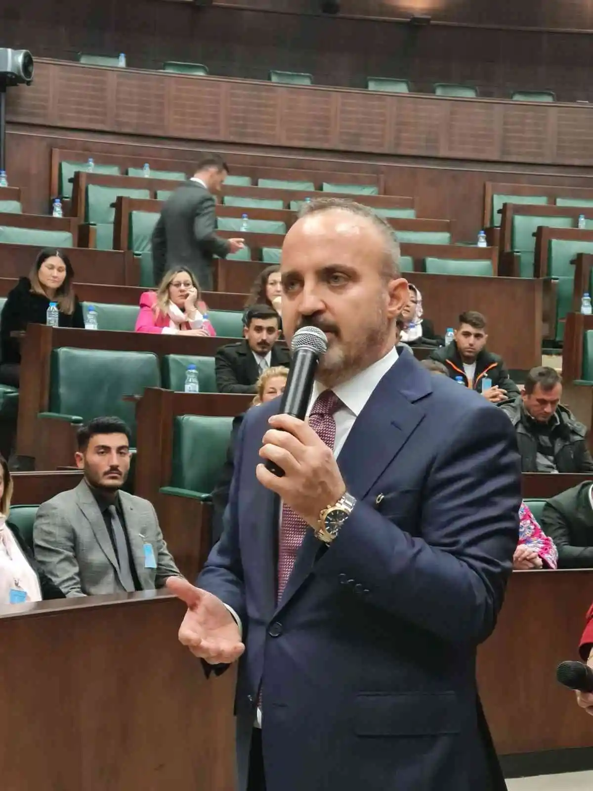 AK Parti Bozcaada İlçe Teşkilatı Gazi Meclis’teydi
