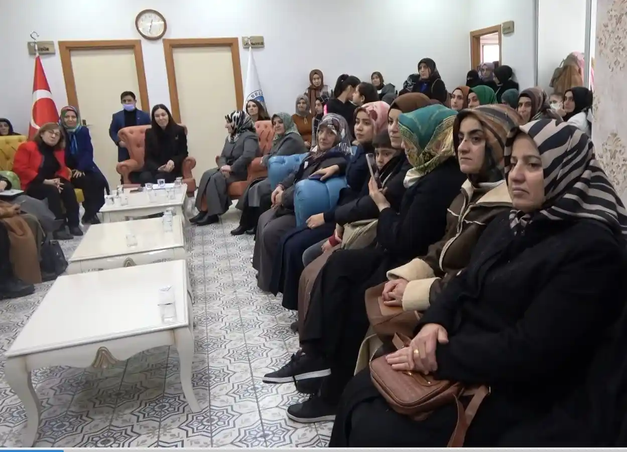 AK Parti’li Karaaslan: “Güçlü kadınlarla Türkiye daha da güçlendi”