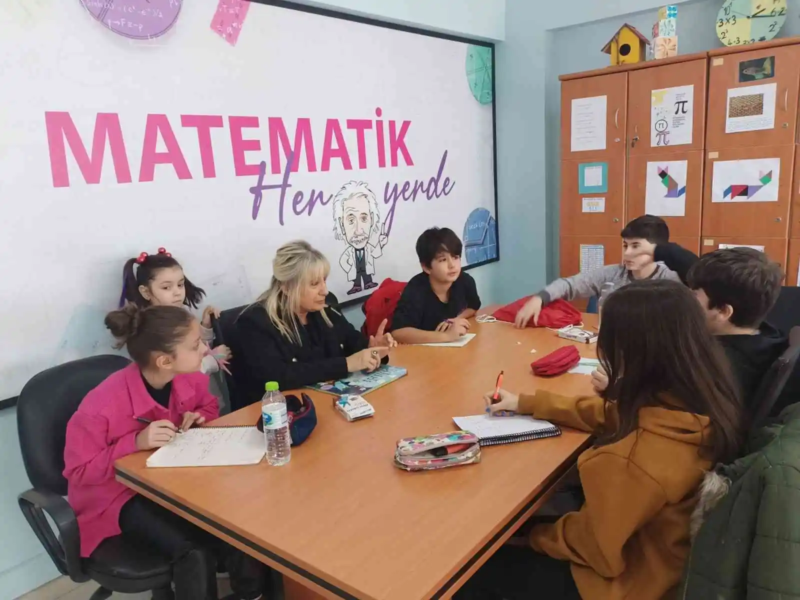 Aldoğan, kış okullarının ilk gününde öğrencilerle buluştu