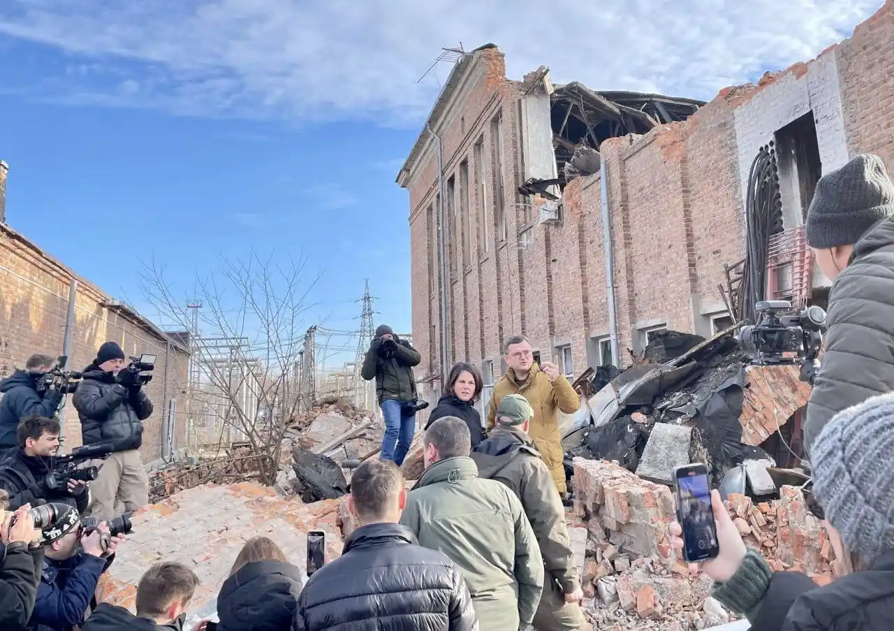 Almanya Dışişleri Bakanı Baerbock’tan Ukrayna’ya sürpriz ziyaret
