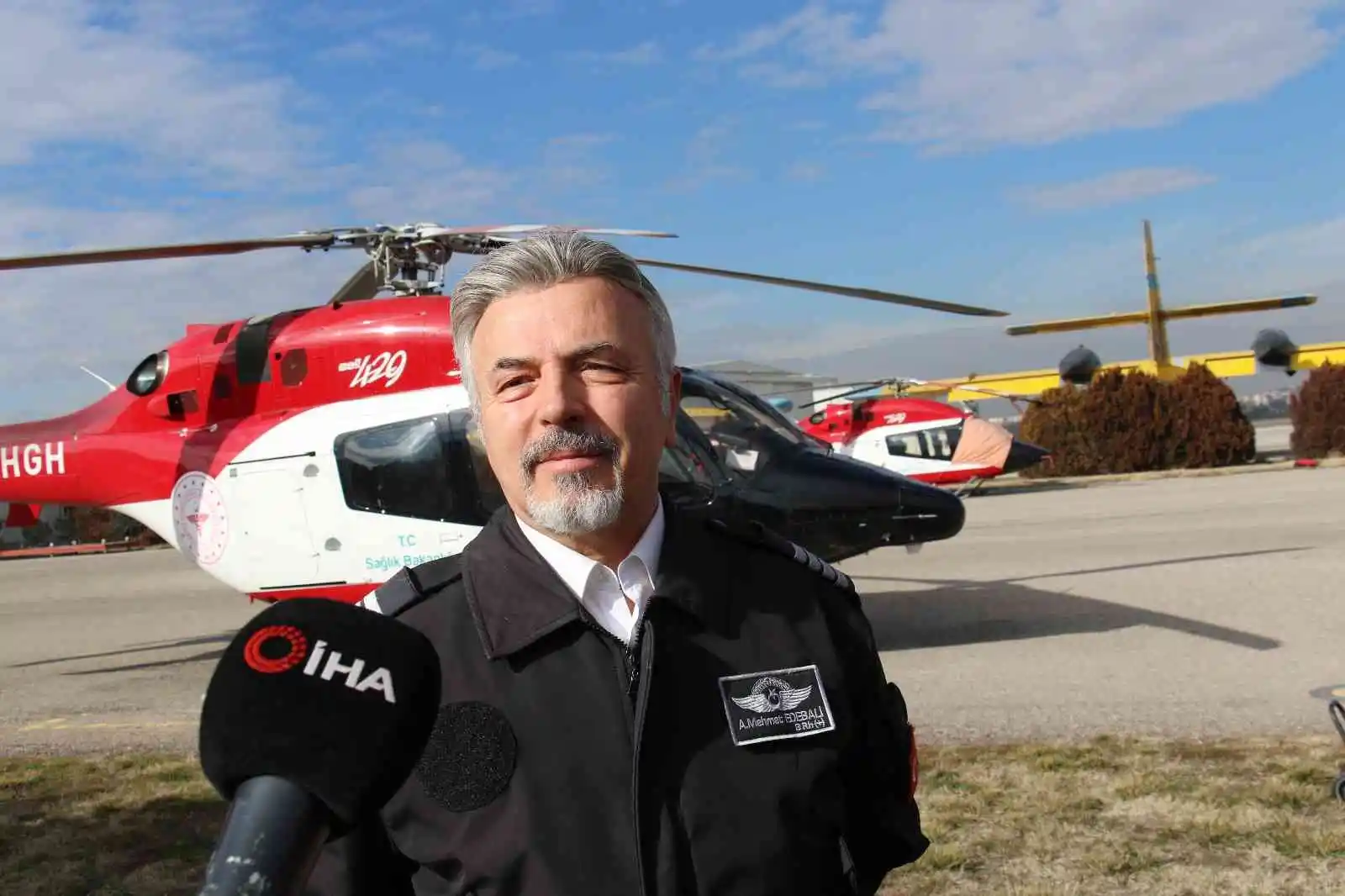 Ambulans helikopterler adeta bir hava hastanesine dönüşüyor