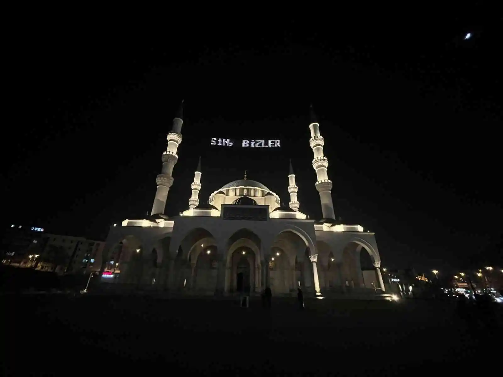 Ankara’da Regaip Kandili sevinci
