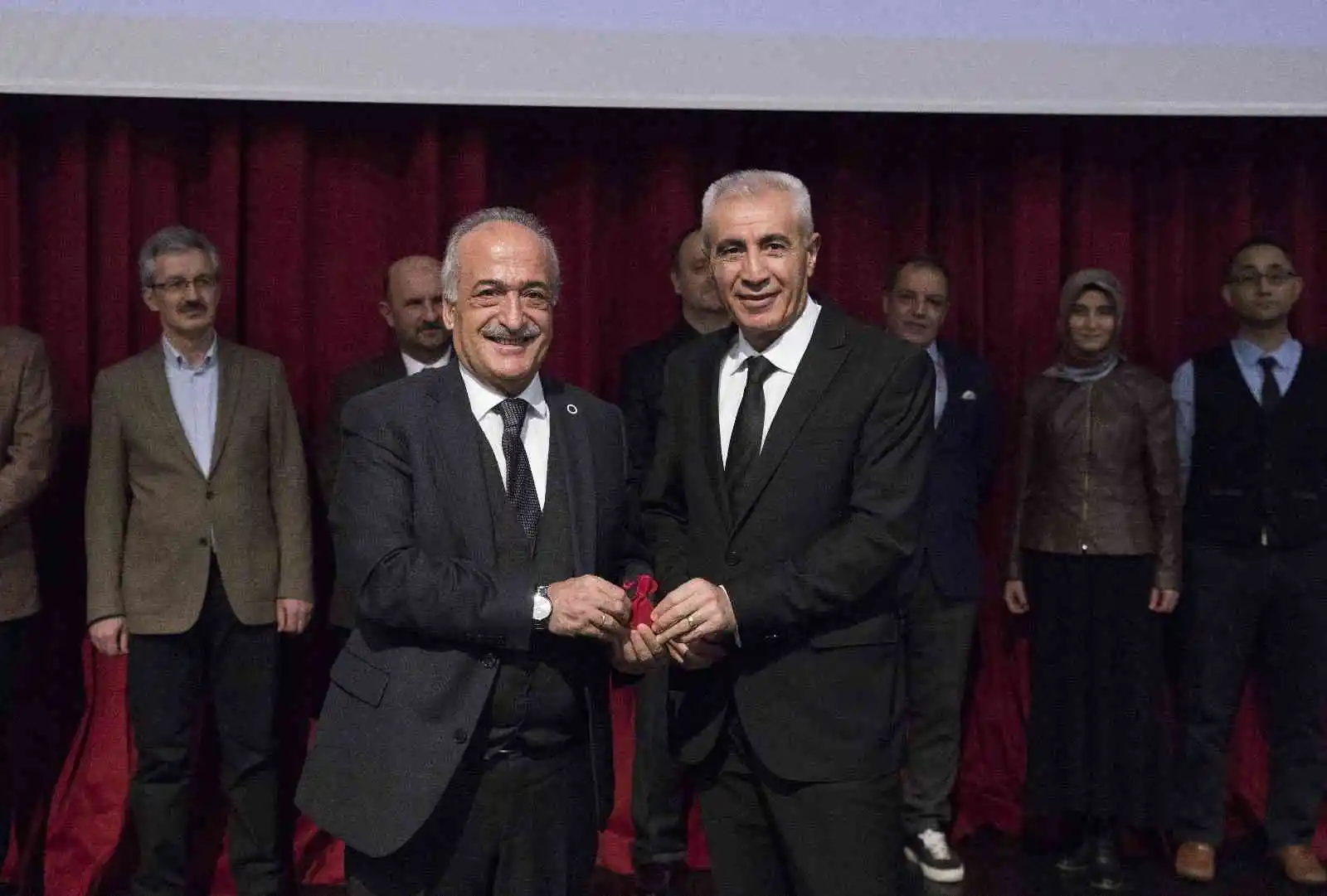 Atatürk Üniversitesi’nde akademik teşvik töreni