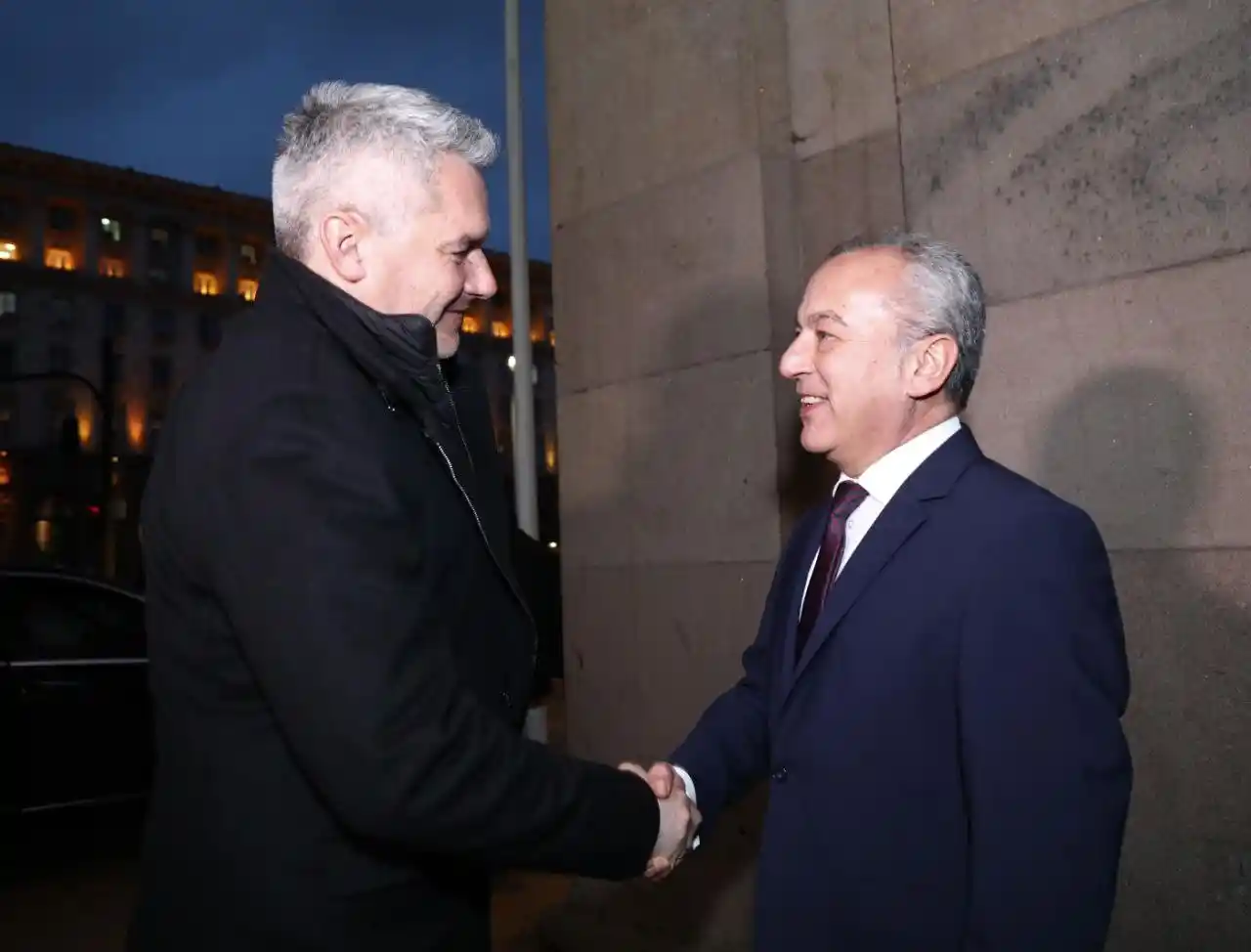 Avusturya Başbakanı Nehammer, Bulgar mevkidaşı Donev ile görüştü
