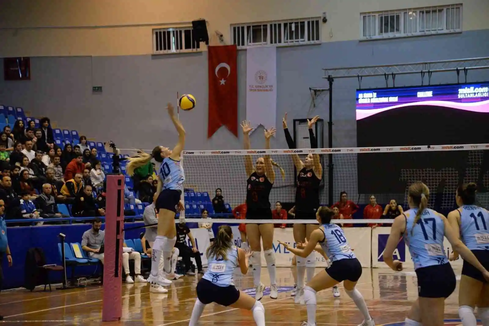 Aydın’ın Sultanları THY’yi rahat geçti