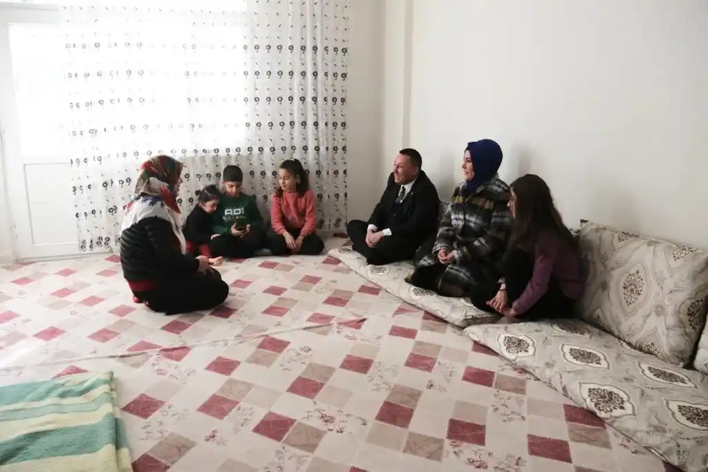Bağlar Belediye Başkanı Beyoğlu, vatandaşların talebini dinledi