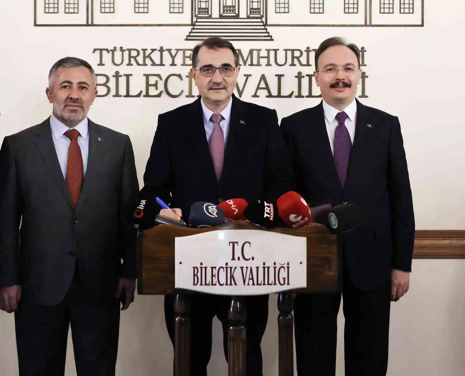 Bakan Dönmez: