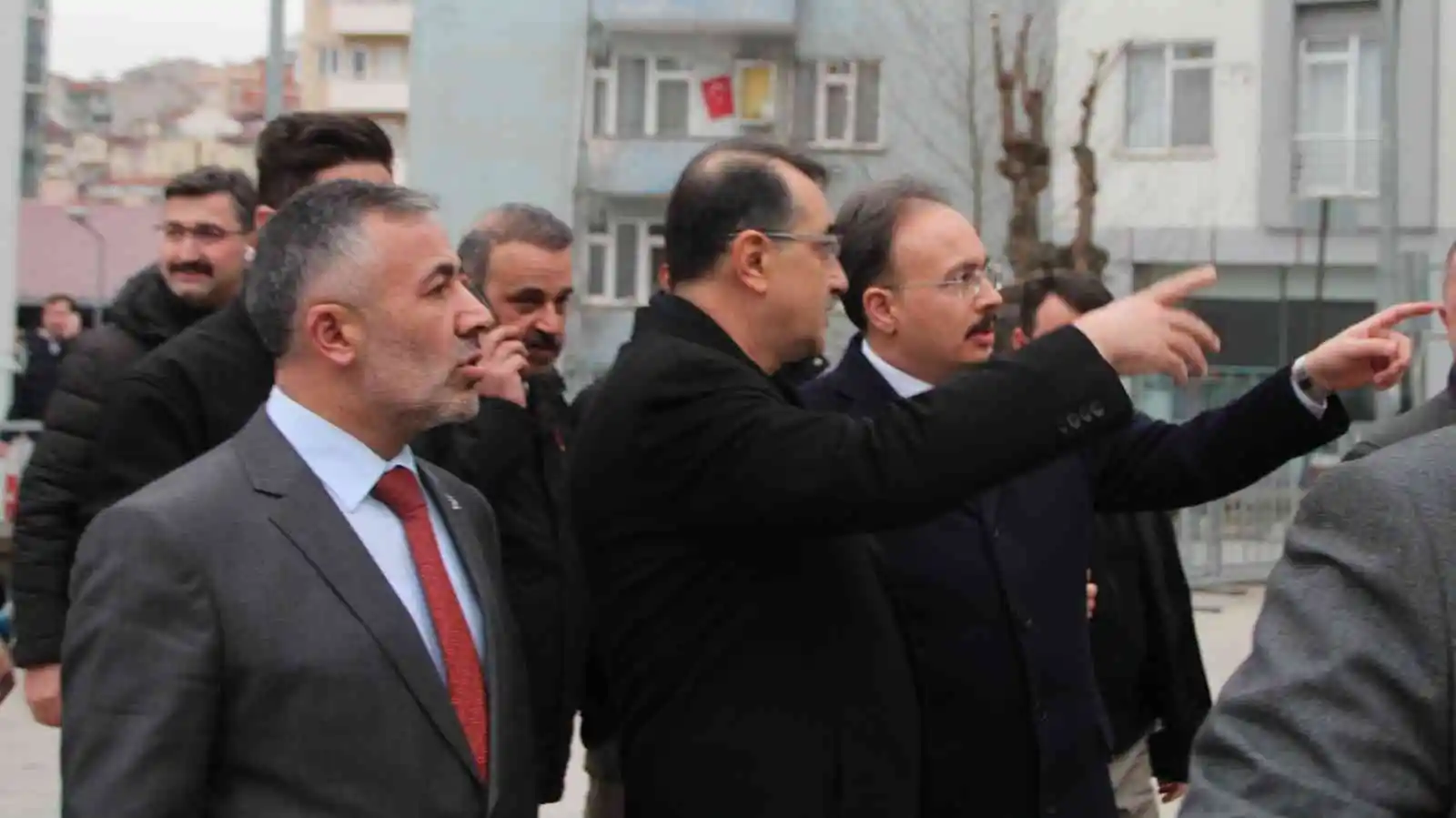 Bakan Dönmez: