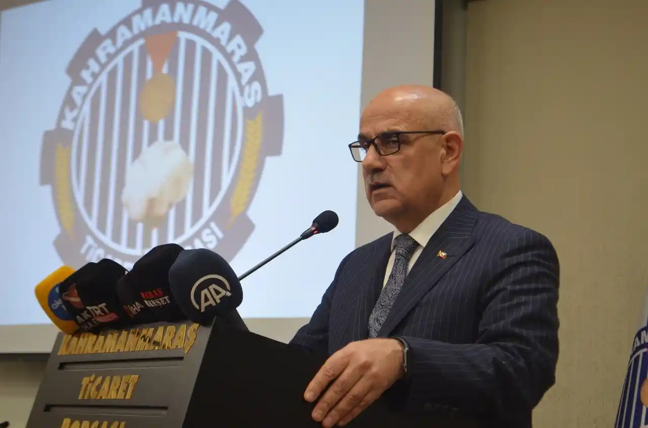 Bakan Kirişci: "Çıkarın kendi adayınızı kendiniz yarışın"
