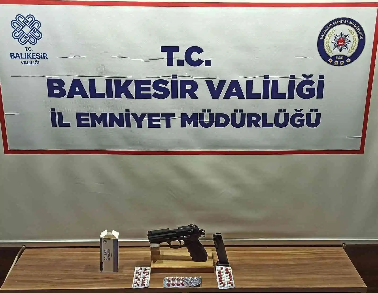 Balıkesir’de ’Huzur’ operasyonu: 302 şüpheliden 111’i tutuklandı