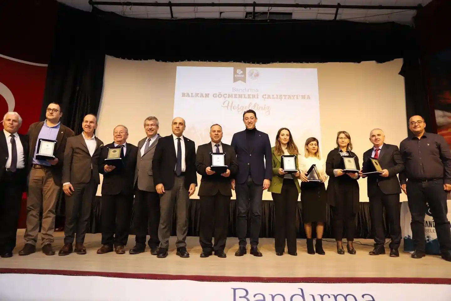 Balkan göçmenleri Bandırma Belediyesi'nin çalıştayında buluştu