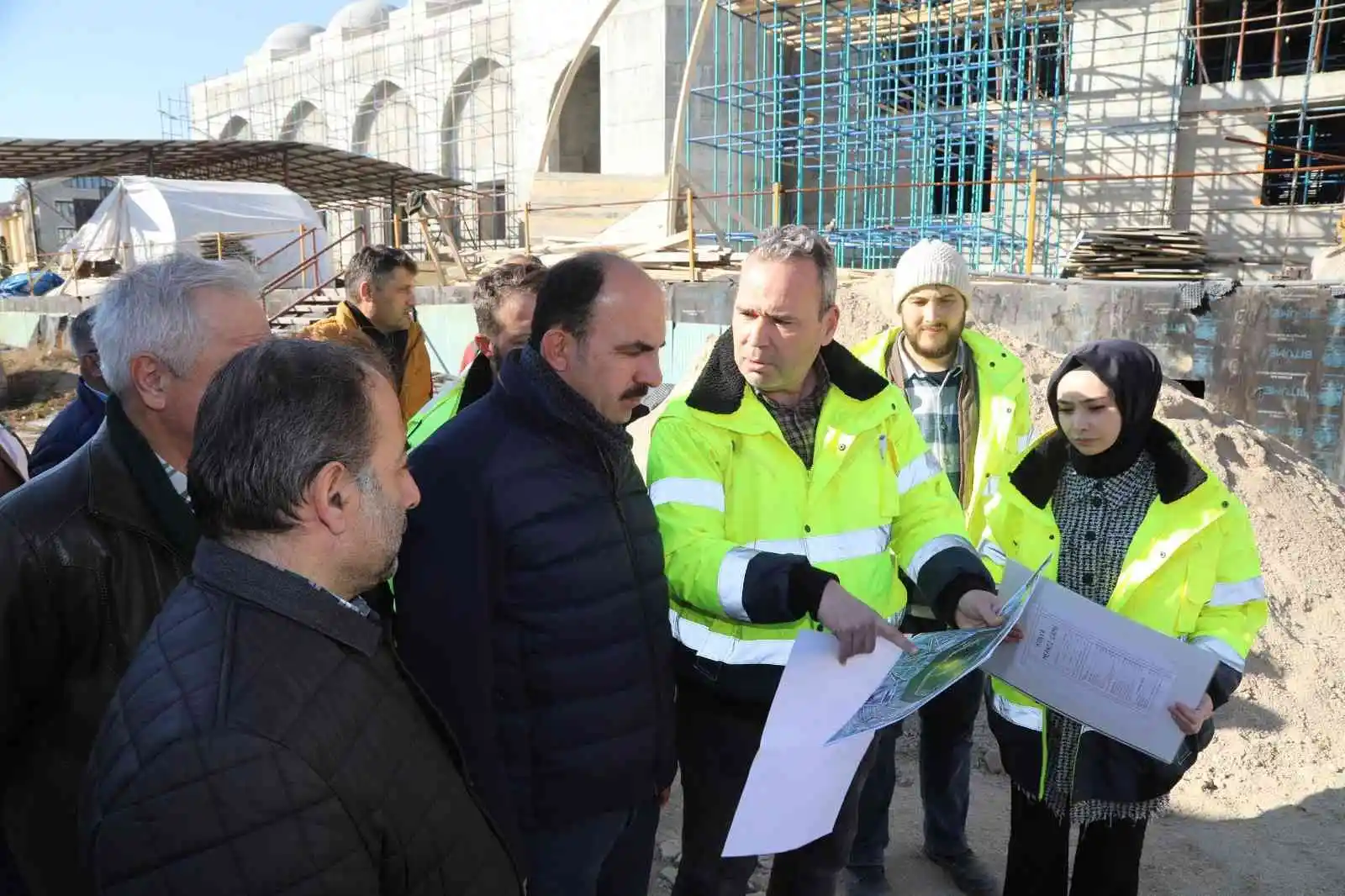 Başkan Altay Millet Bahçesi Ulu Cami inşaatını inceledi