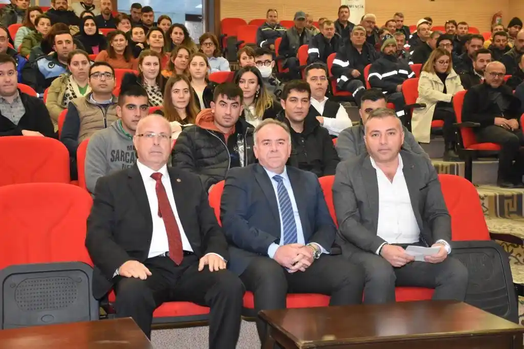 Başkan Öndeş çalışanlarının yüzünü güldürdü