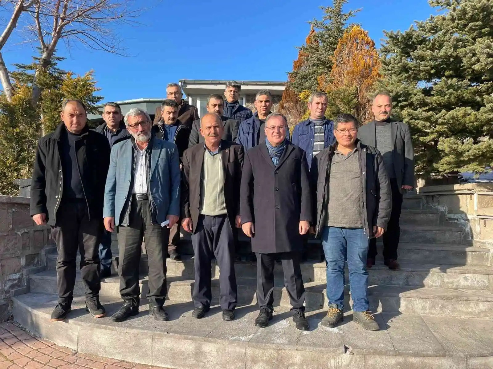 Başkan Özdoğan, muhtarlarla bir araya geldi