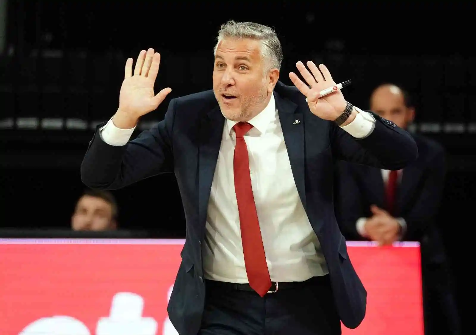 Basketbol Süper Lig: Galatasaray Nef: 83 - Merkezefendi Belediyesi: 100