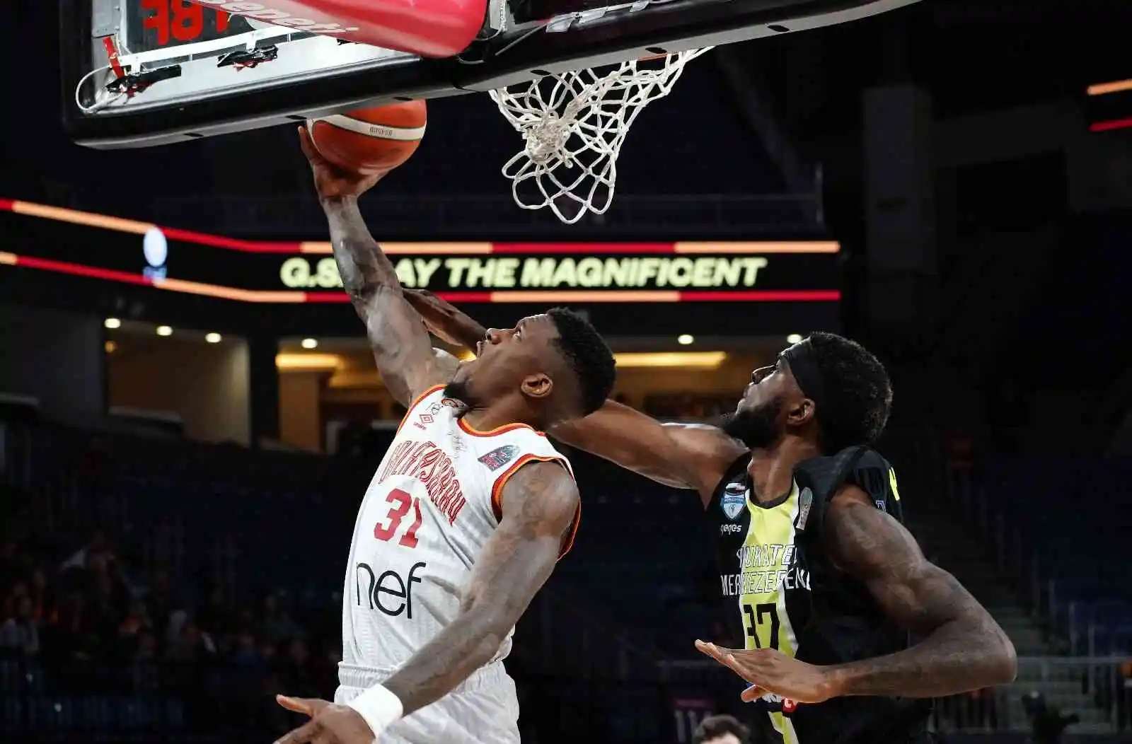 Basketbol Süper Lig: Galatasaray Nef: 83 - Merkezefendi Belediyesi: 100