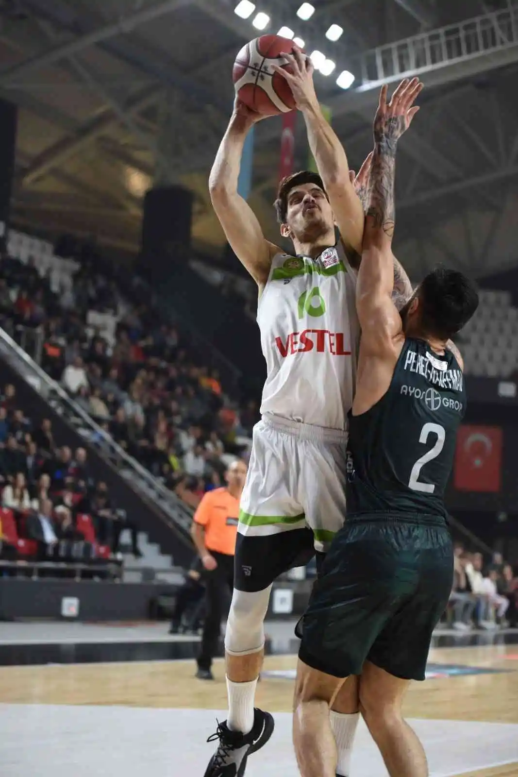 Basketbol Süper Ligi: Manisa BBSK: 79 - Ayos Konyaspor: 80
