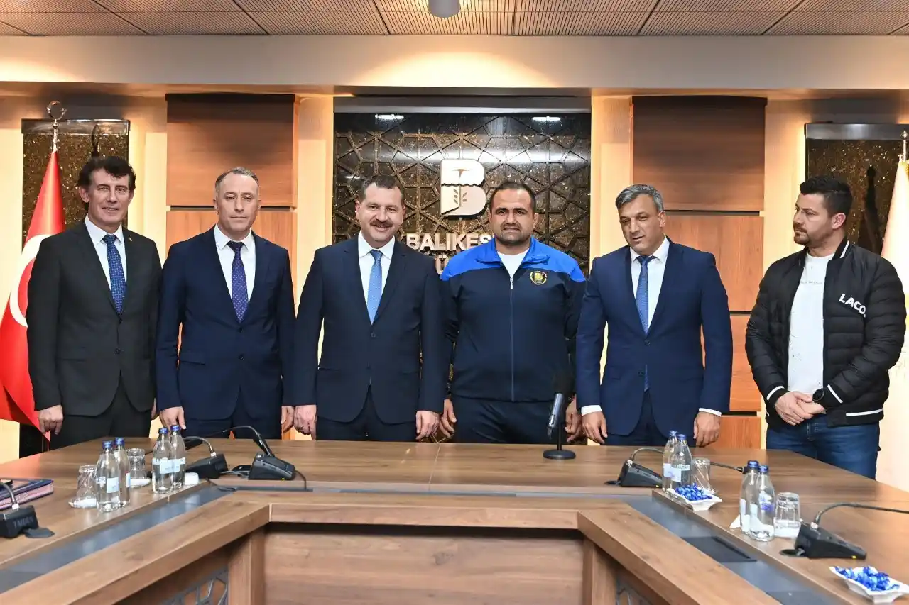 Başpehlivan Yeşil, Balıkesir adına kol bağlayacak