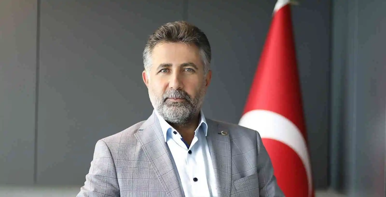 Bayraklı’da üniversiteli ‘akranlar’ buluştu