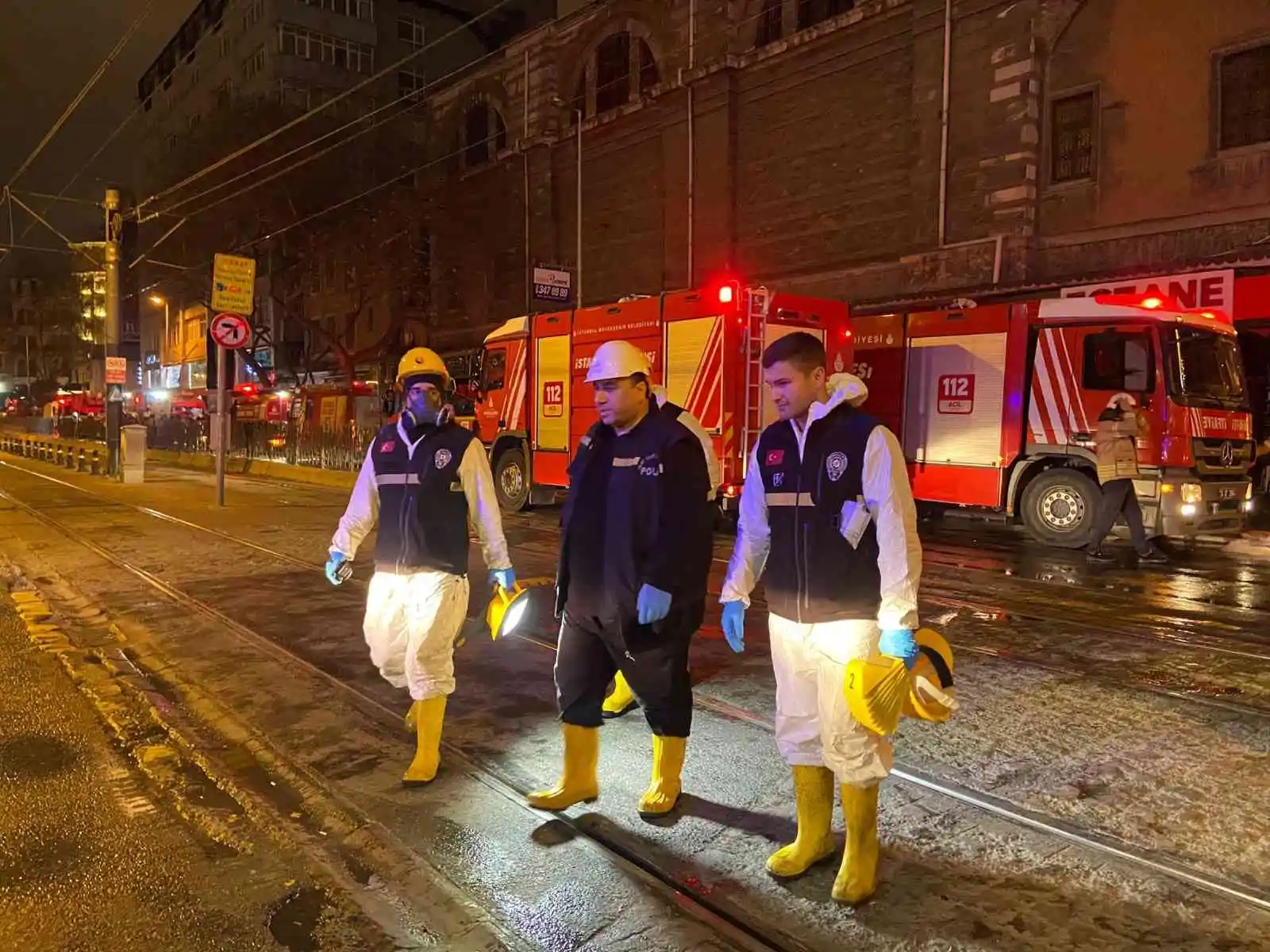 Beyoğlu’nda Ermeni Kilisesi’ndeki yangın söndürüldü: 1 ölü, 2 yaralı
