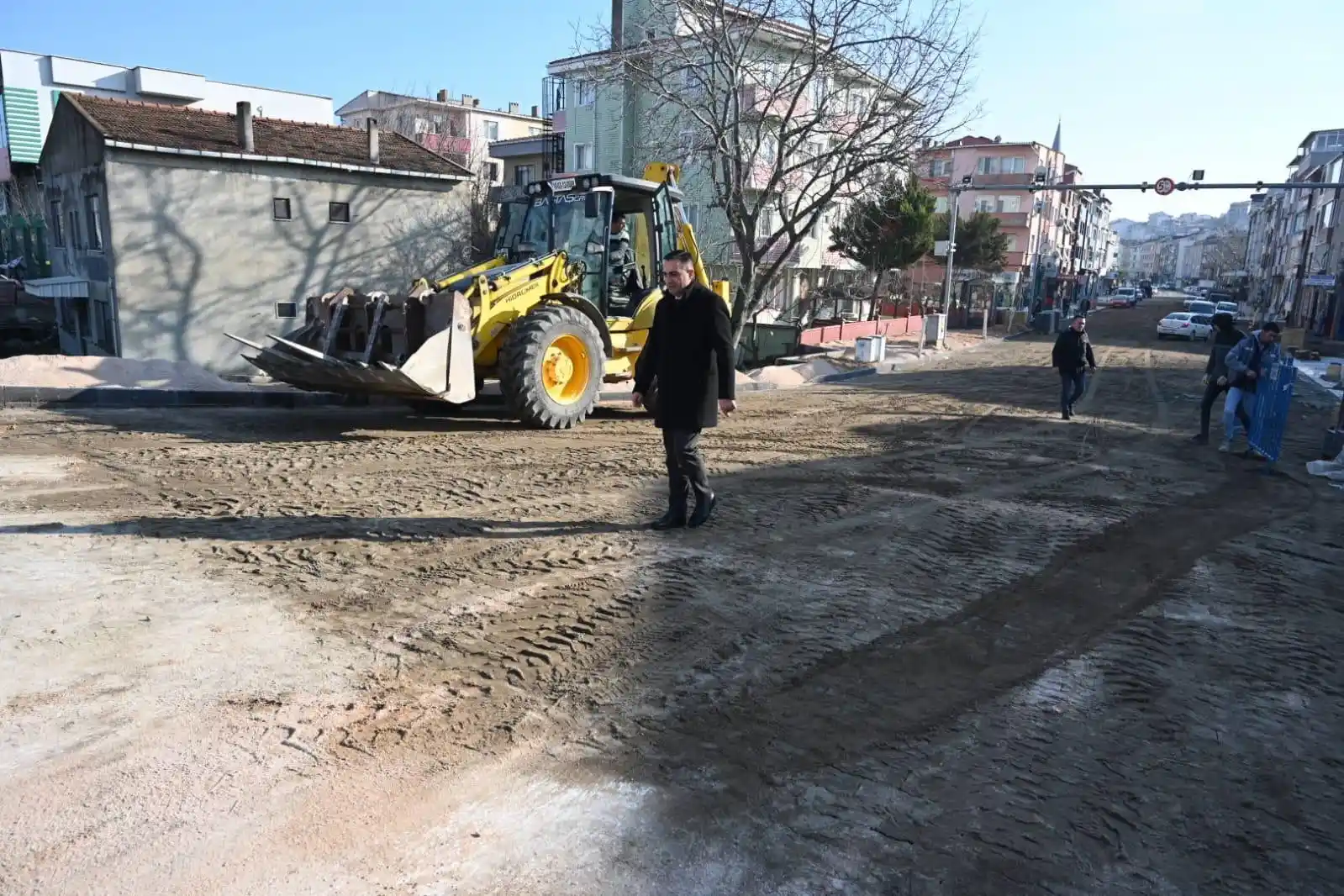 Biga’nın cadde ve sokakları bir bir yenileniyor
