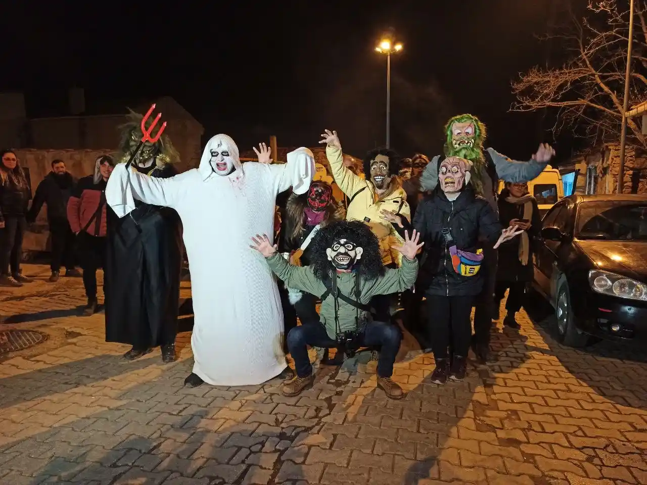 Bin yıllık gelenek Bocuk Gecesi renkli görüntülere sahne oldu