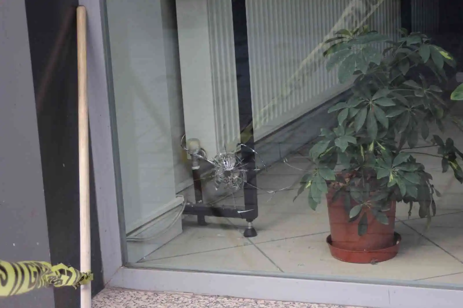 Bir kişiyi yaralanan şüpheliler kıskıvrak yakalandı