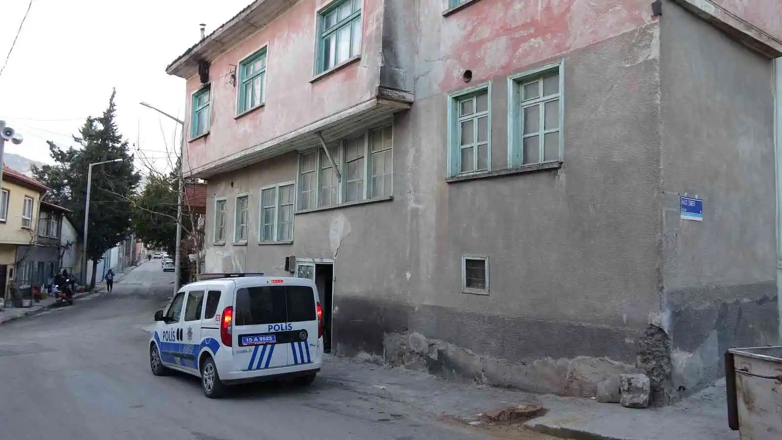 Burdur’da yaşlı adam evinde ölü bulundu