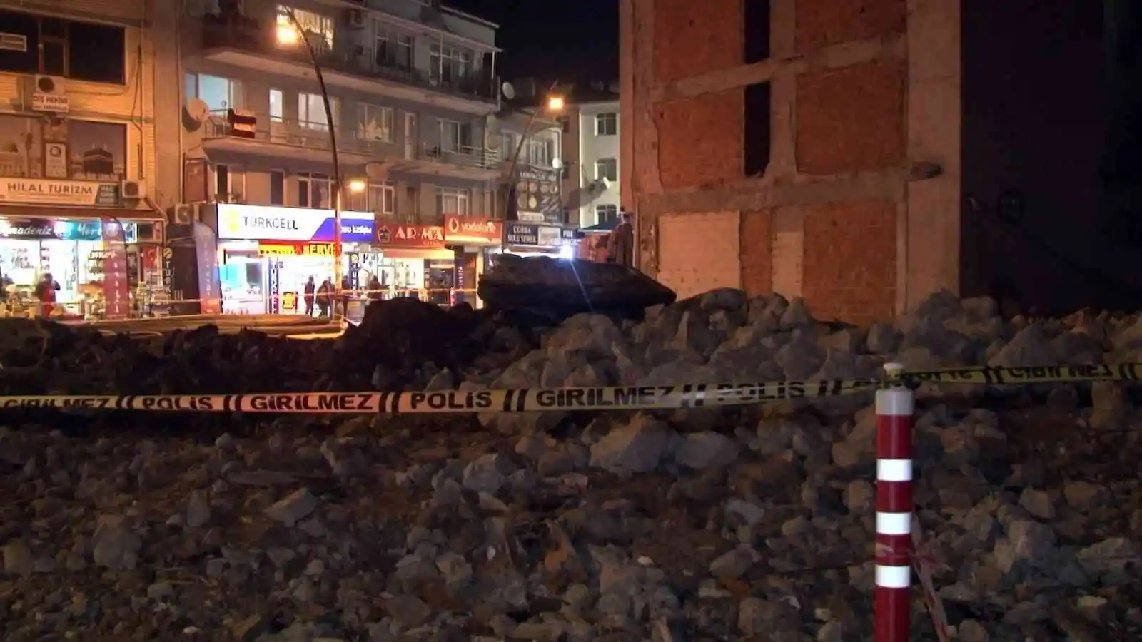 Büyükçekmece’de inşaat alanında lahit bulundu