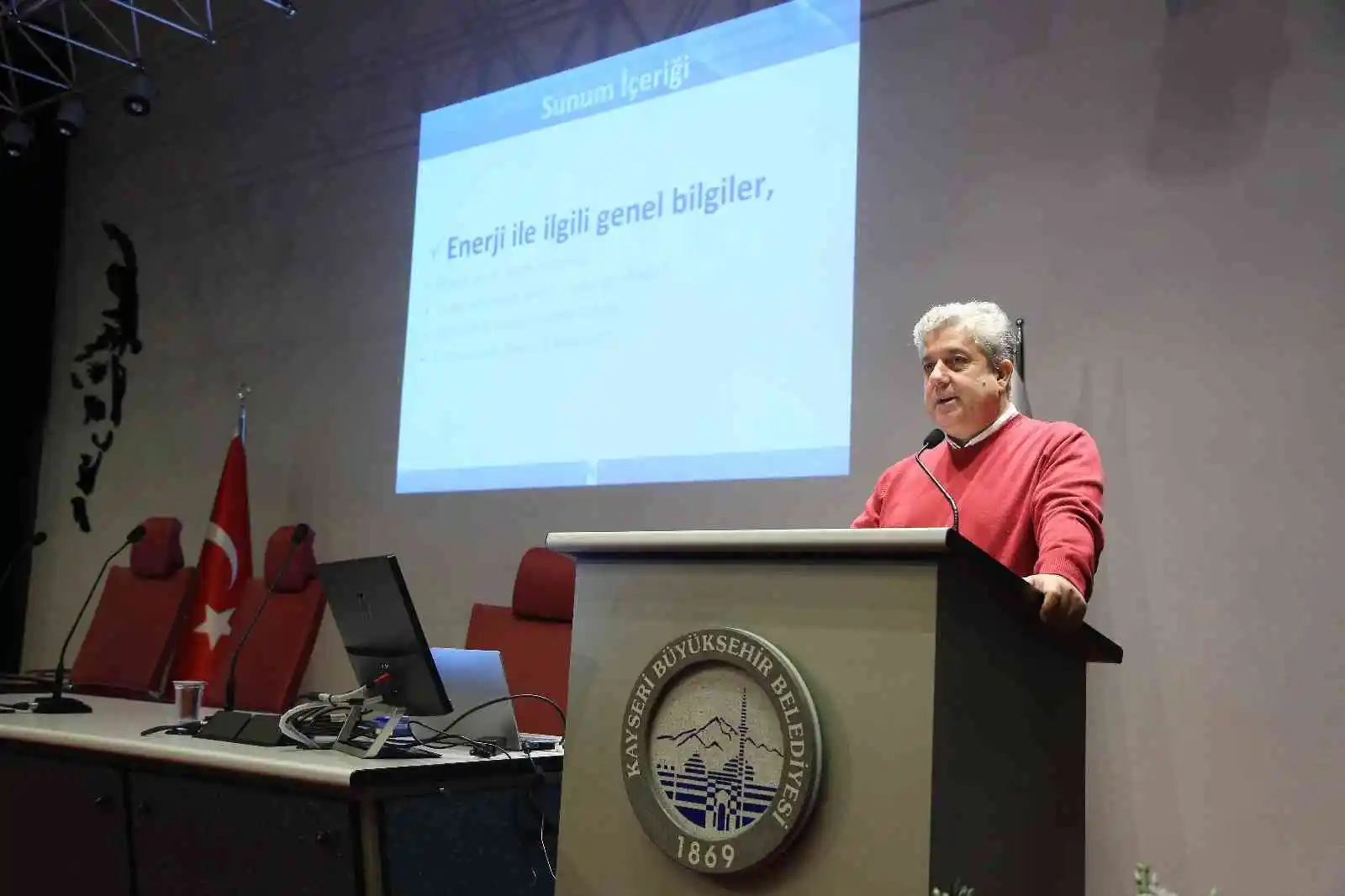 Büyükşehirden Personele Enerji Verimliliği Eğitim Semineri
