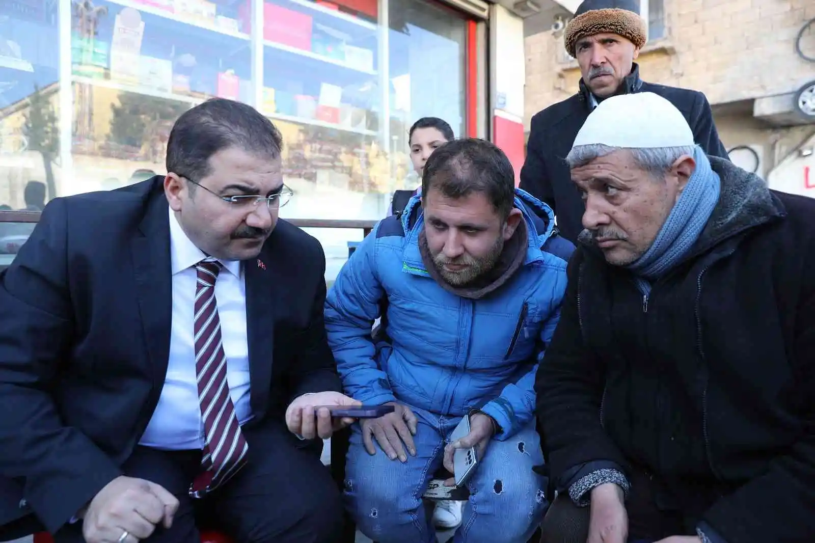 Canpolat vatandaşın taleplerini dinledi