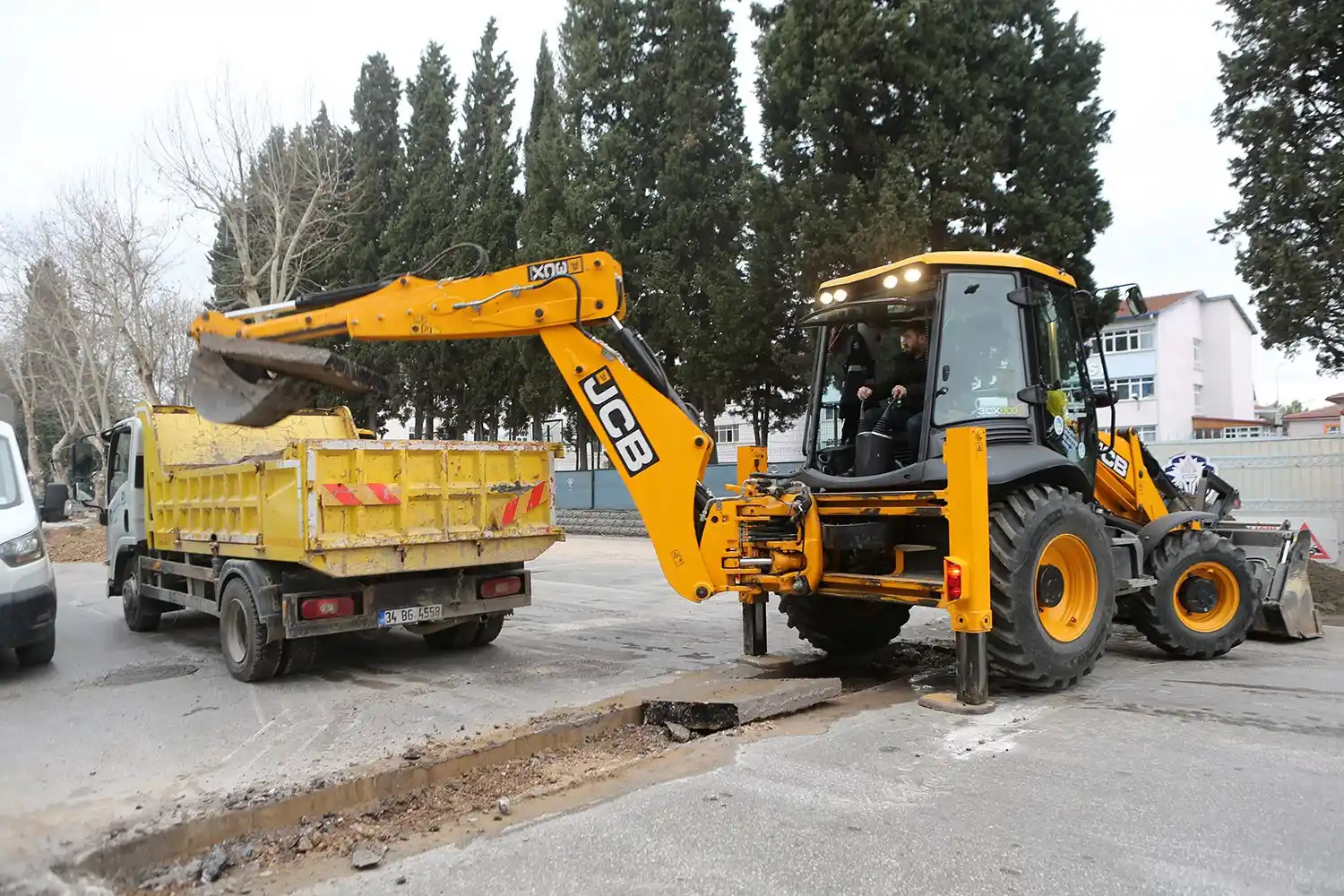 Çark Caddesi’nde dönüşüm altyapıyla başladı
