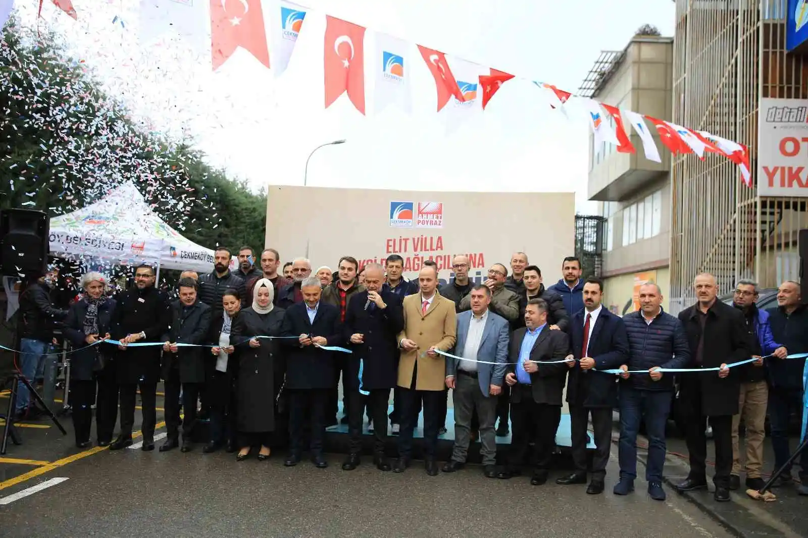 Çekmeköy'de iki yeni taksi durağı törenle hizmete açıldı
