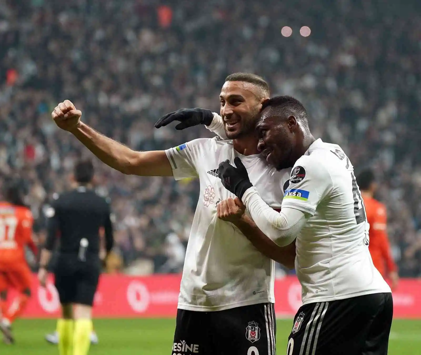 Cenk Tosun rekor kırdı