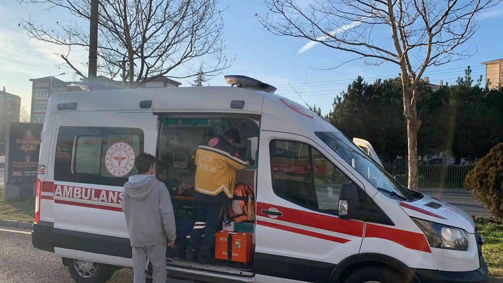 Çorlu’da motosiklet devrildi: 2 yaralı